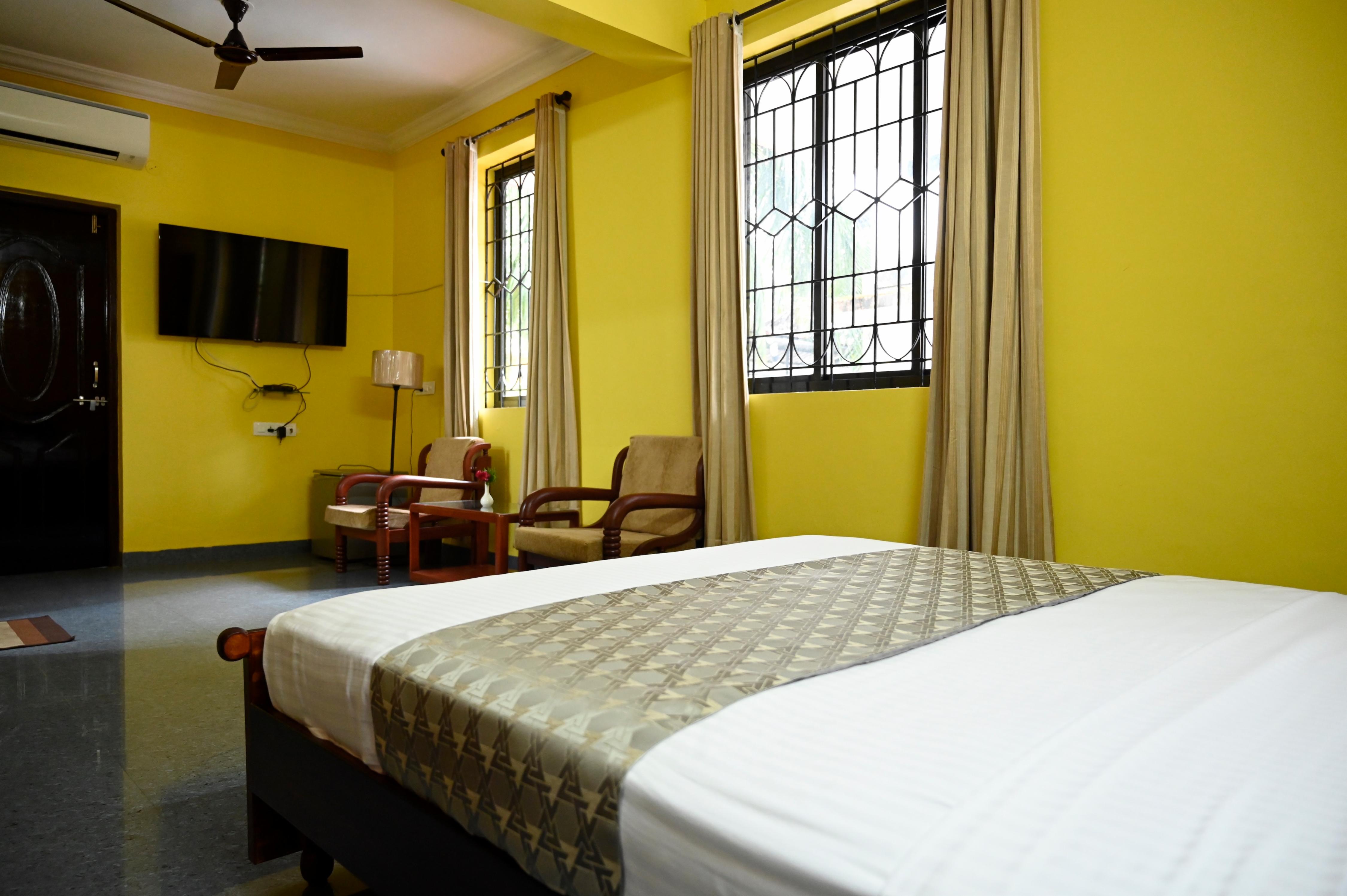 Hotel Siesta de goa - Tap to explore photos
