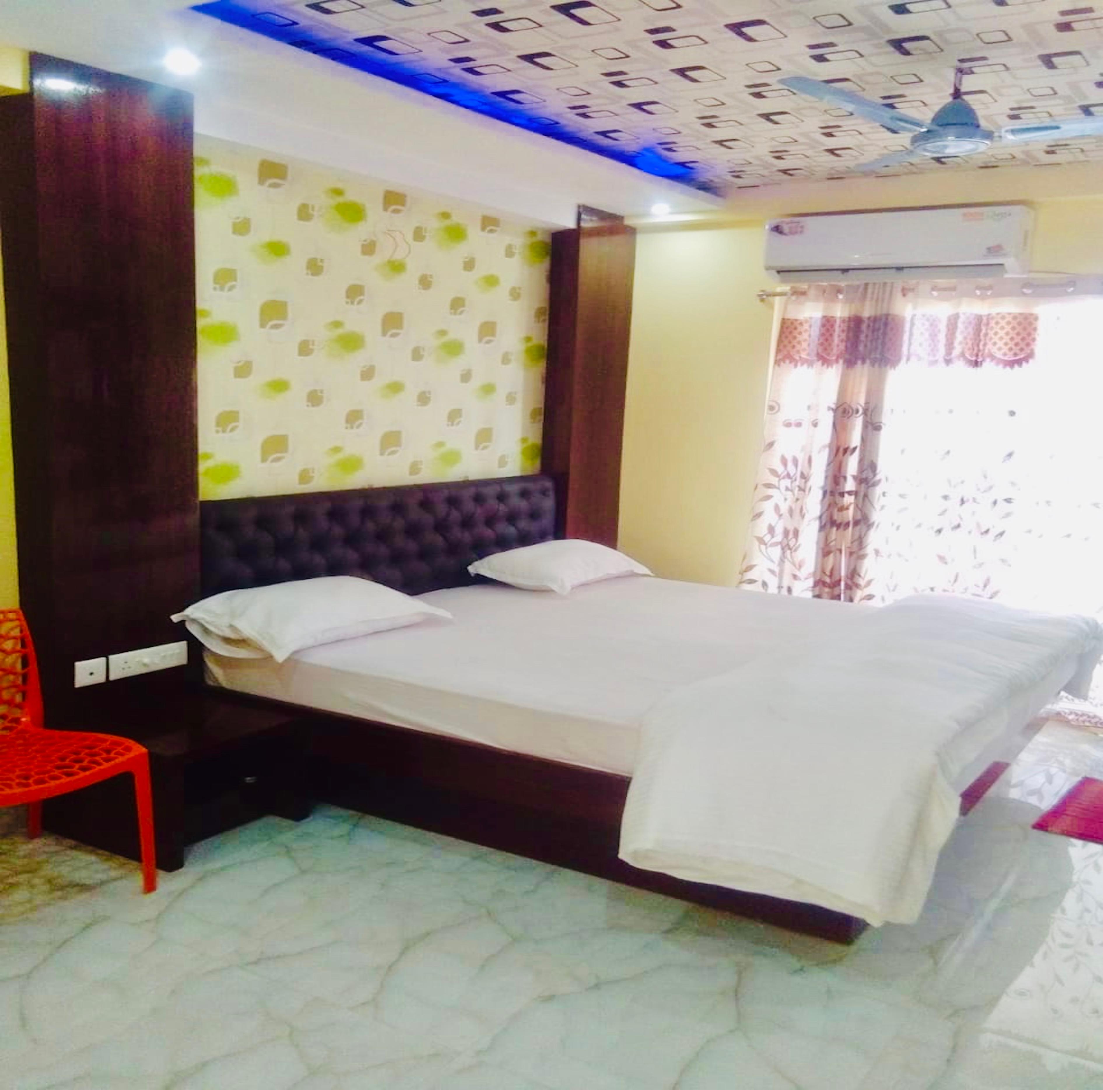 Hotel Arya Palace Room Type - AC Double