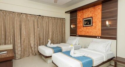 New Golden Residency- Gandhinagar Room Type - Executive Twin Room New Golden Residency- Gandhinagar Room Type - Executive Twin Room