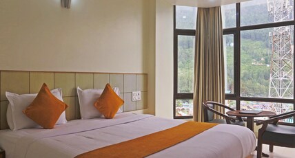 Hotel Broadways Inn Room Type - Deluxe Room Hotel Broadways Inn Room Type - Deluxe Room