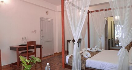 Tea Valley Resort Room Type - Executive Cottage with Balcony