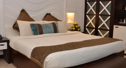 Sonesta Inns Beach Resort Room Type - Premium Room with Balcony
