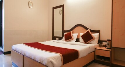 Hotel Ganga Sagar Room Type - Standard Room with Air Conditioning