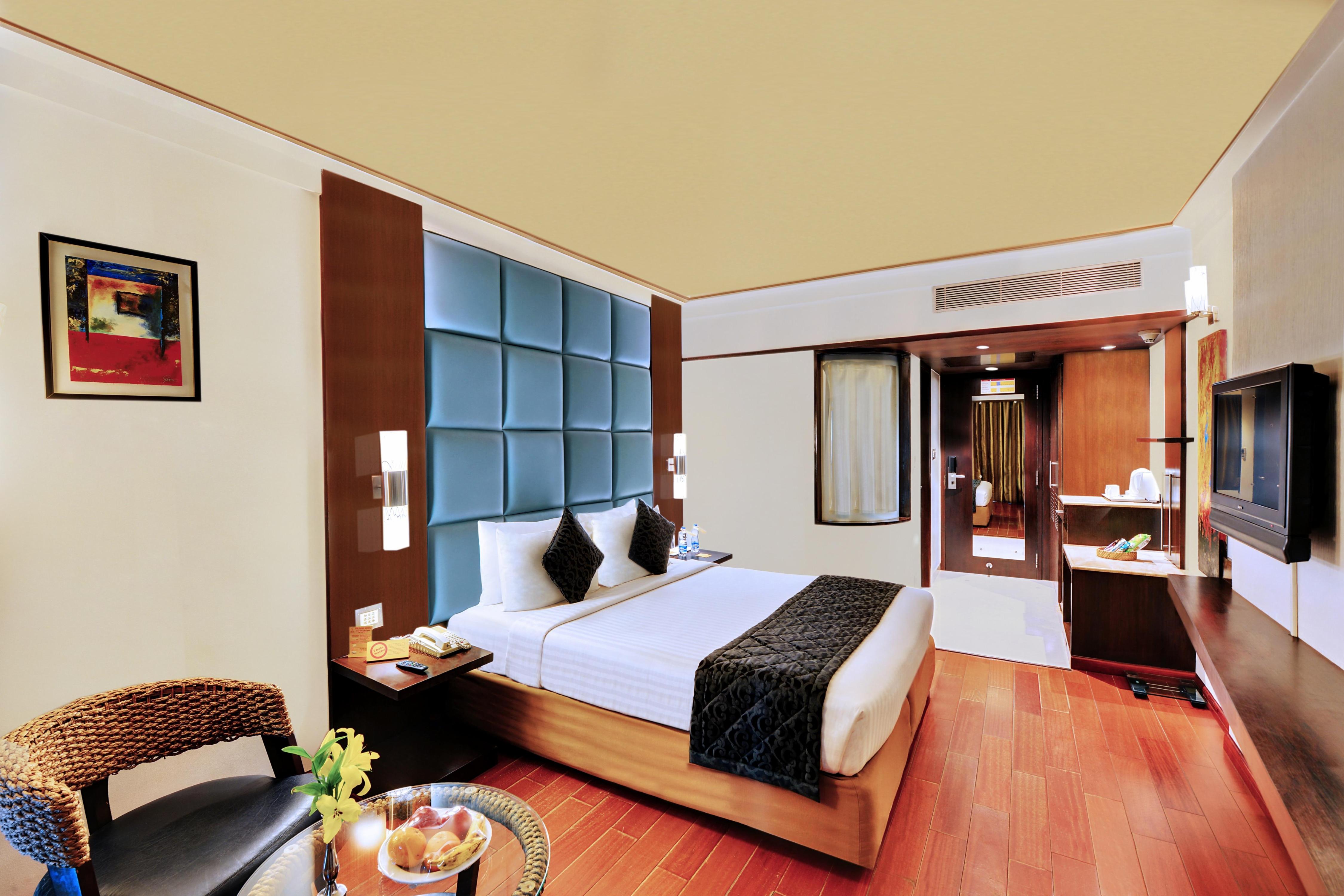 Iris - The Business Hotel Room Type - Blue Ribbon