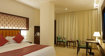 Grand Continent Secunderabad A Sarovar Portico Affiliate Hotel Room Type - Deluxe room - 1 Double Bed Grand Continent Secunderabad A Sarovar Portico Affiliate Hotel Room Type - Deluxe room - 1 Double Bed