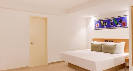 Lemon Tree Hotel Indore Room Type - Executive Suite