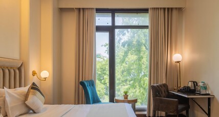 The Orion - Greater Kailash Room Type - Deluxe Double Room with Balcony