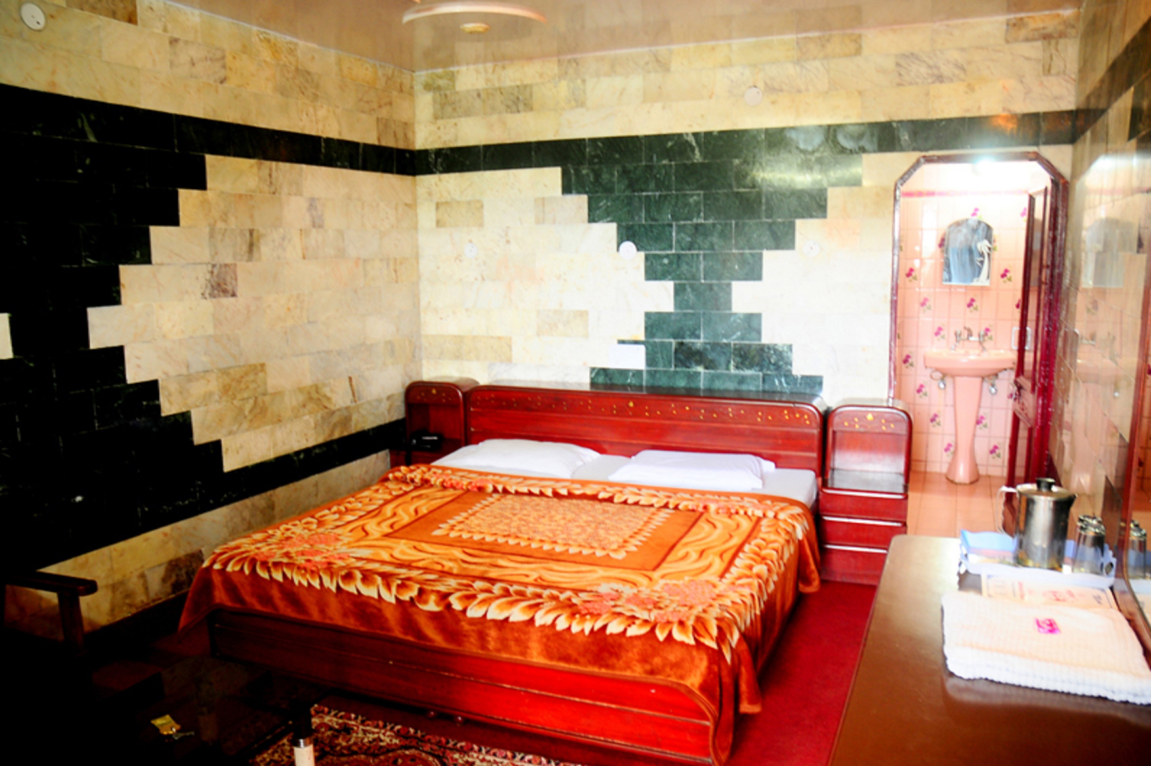 Dalhousie Palace Room Type - Super Deluxe