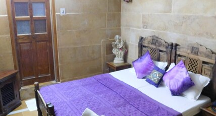 shahi palace hotel Room Type - Economy Room NON AC