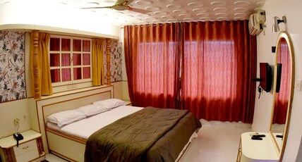 Sharada International Hotel Room Type - Suite