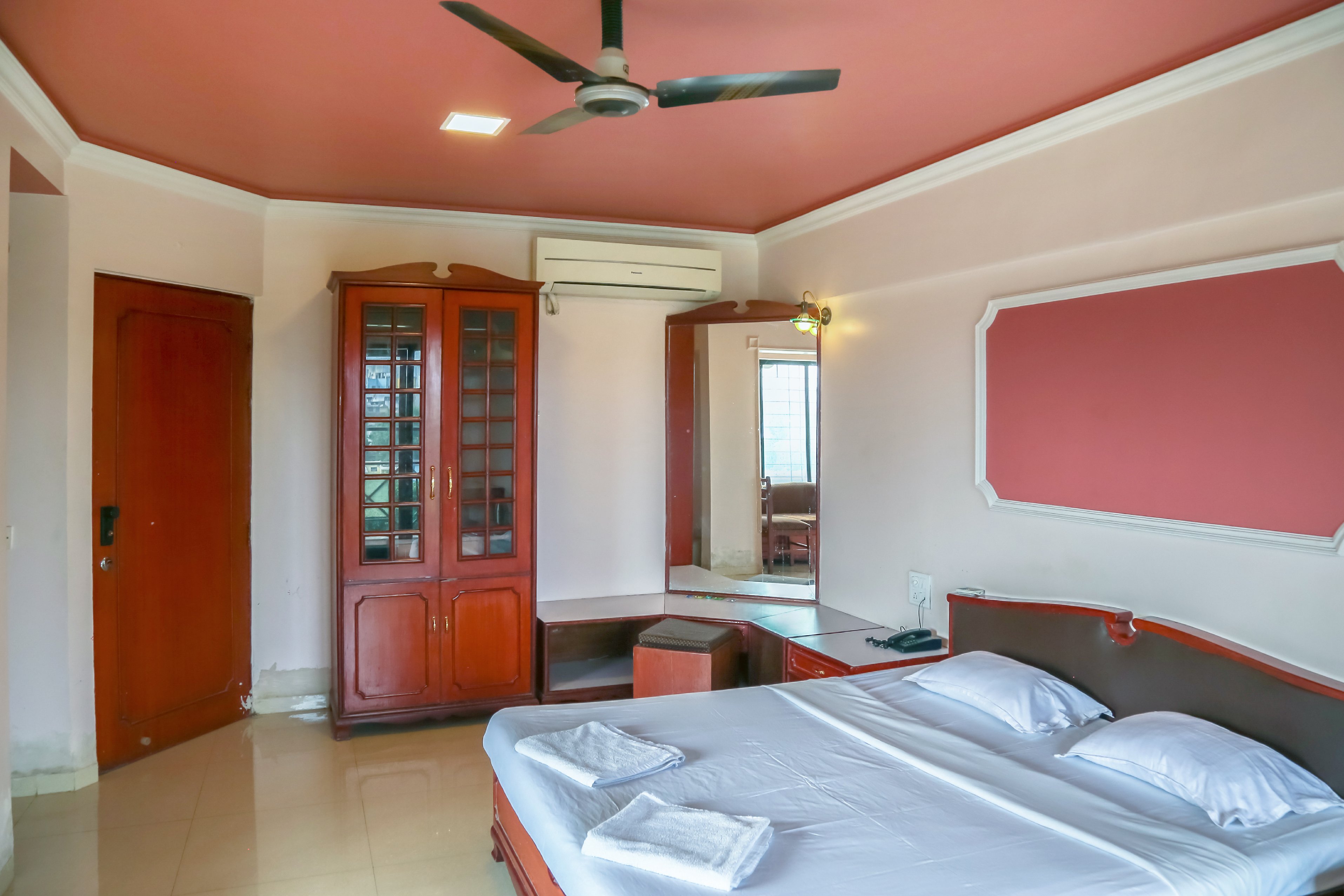 RutuGandh Heritage Room Type - Deluxe AC Room
