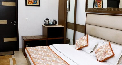 Indee Home | Rooms & Caretaker Room Type - Standard Room