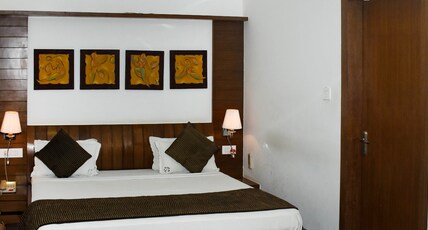 Priya Hotel Room Type - Super Deluxe Room