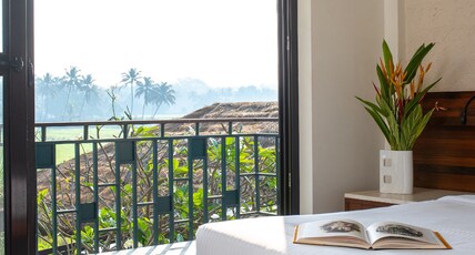 Beleza By The Beach Room Type - Superior Double with Balcony Paddy View