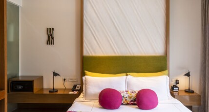 Vivanta Bengaluru, Whitefield Room Type - Premium Room Pool View Queen Bed Vivanta Bengaluru, Whitefield Room Type - Premium Room Pool View Queen Bed