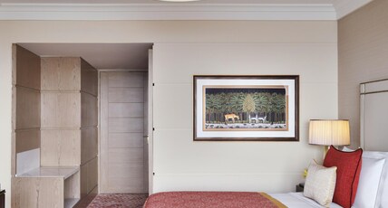 Taj Mahal, New Delhi Room Type - Luxury Room City View Twin Bed
