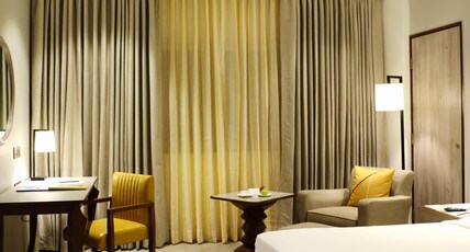 Vivanta Bengaluru, Residency Road Room Type - Deluxe City View With King Bed