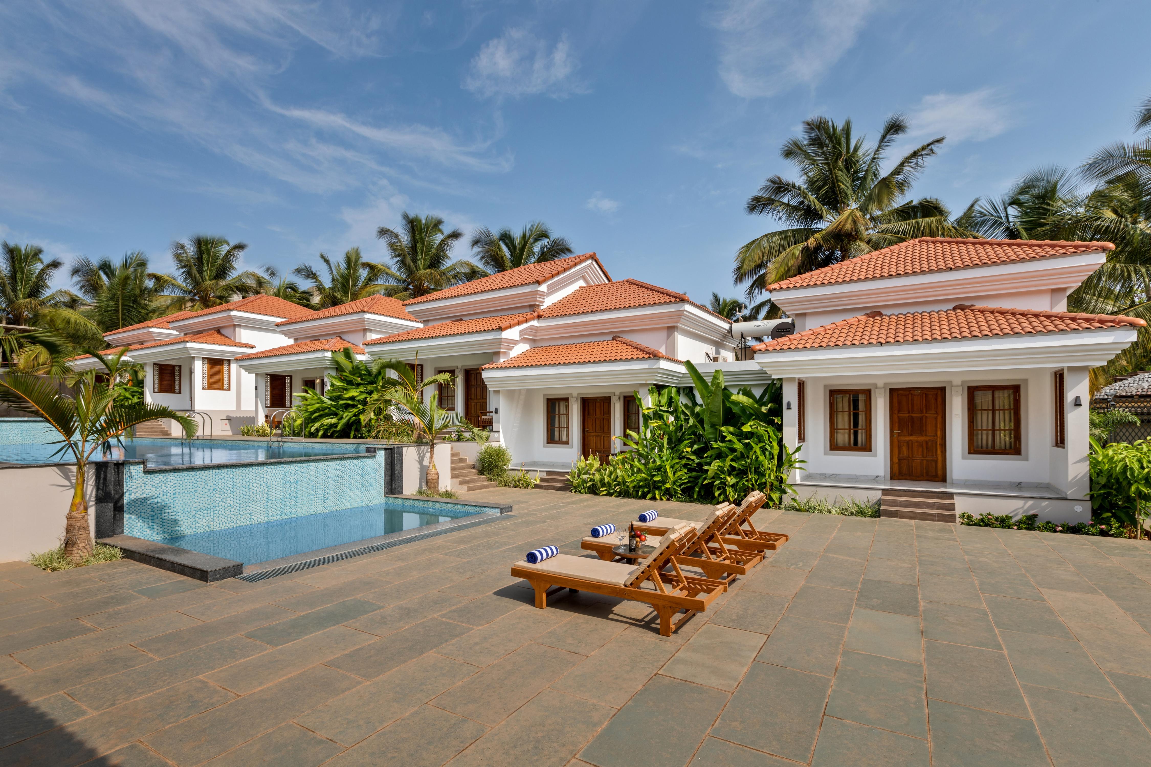 Leoney Resort - Tap to explore photos