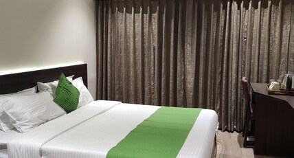 Hotel Janki Executive Room Type - Deluxe AC Room