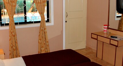 Amigo Plaza Room Type - AC Room