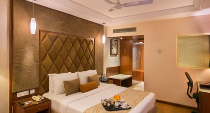 Lords Plaza Ankleshwar Room Type - Suite Room