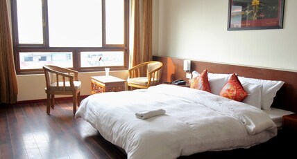 Hotel Karma Room Type - Executive Room ( No View)