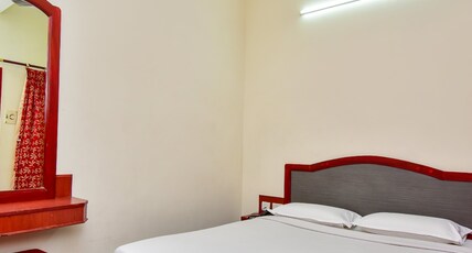Hotel Sri Sabthagiri Room Type - Standard Non AC Room
