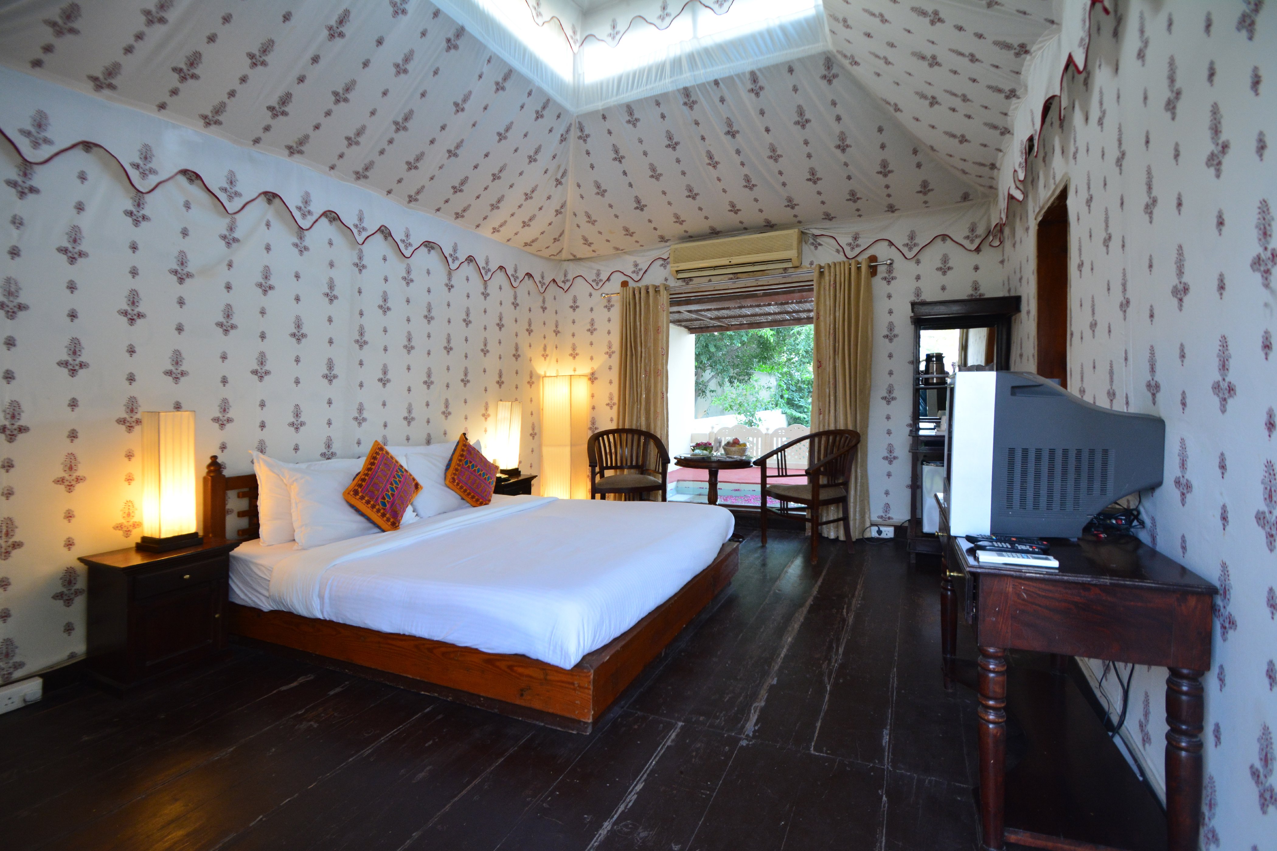 Aaram Baagh Pachar  Luxury Resort with Private Pool Villas Room Type - Arabian Villa with private pool