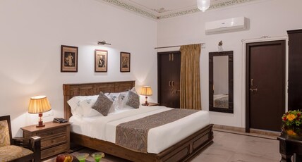 Panna Vilas - A Lake Facing Boutique Hotel Room Type - Deluxe Heritage Non Lake Facing Room Panna Vilas - A Lake Facing Boutique Hotel Room Type - Deluxe Heritage Non Lake Facing Room