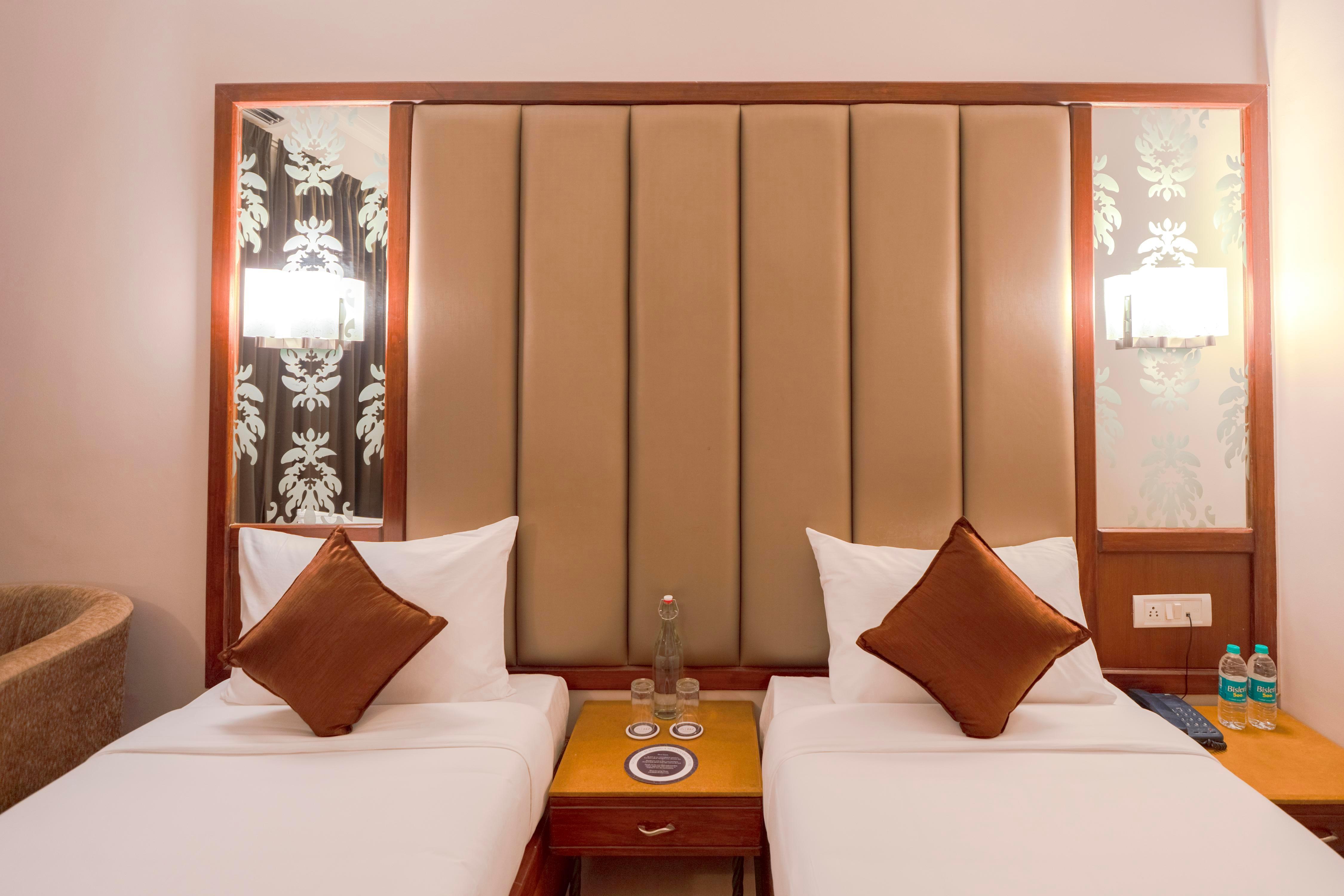 U by Z Hotels, Richmond Circle - Tap to explore photos