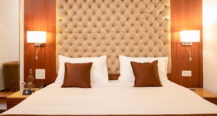 U by Z Hotels, Richmond Circle Room Type - Standard Queen Room U by Z Hotels, Richmond Circle Room Type - Standard Queen Room