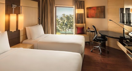 JW Marriott Mumbai Juhu Room Type - Executive Lounge Access, Guest room, Twin, Cocktail Hours 4-8 PM JW Marriott Mumbai Juhu Room Type - Executive Lounge Access, Guest room, Twin, Cocktail Hours 4-8 PM