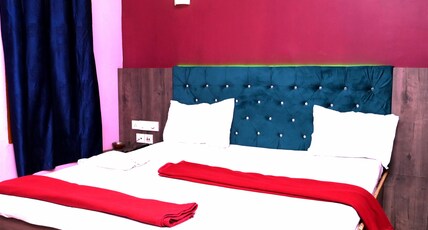 Hotel Santana (2 minute walk from beach) Room Type - Double Bed AC Room (With Common Balcony) Hotel Santana (2 minute walk from beach) Room Type - Double Bed AC Room (With Common Balcony)