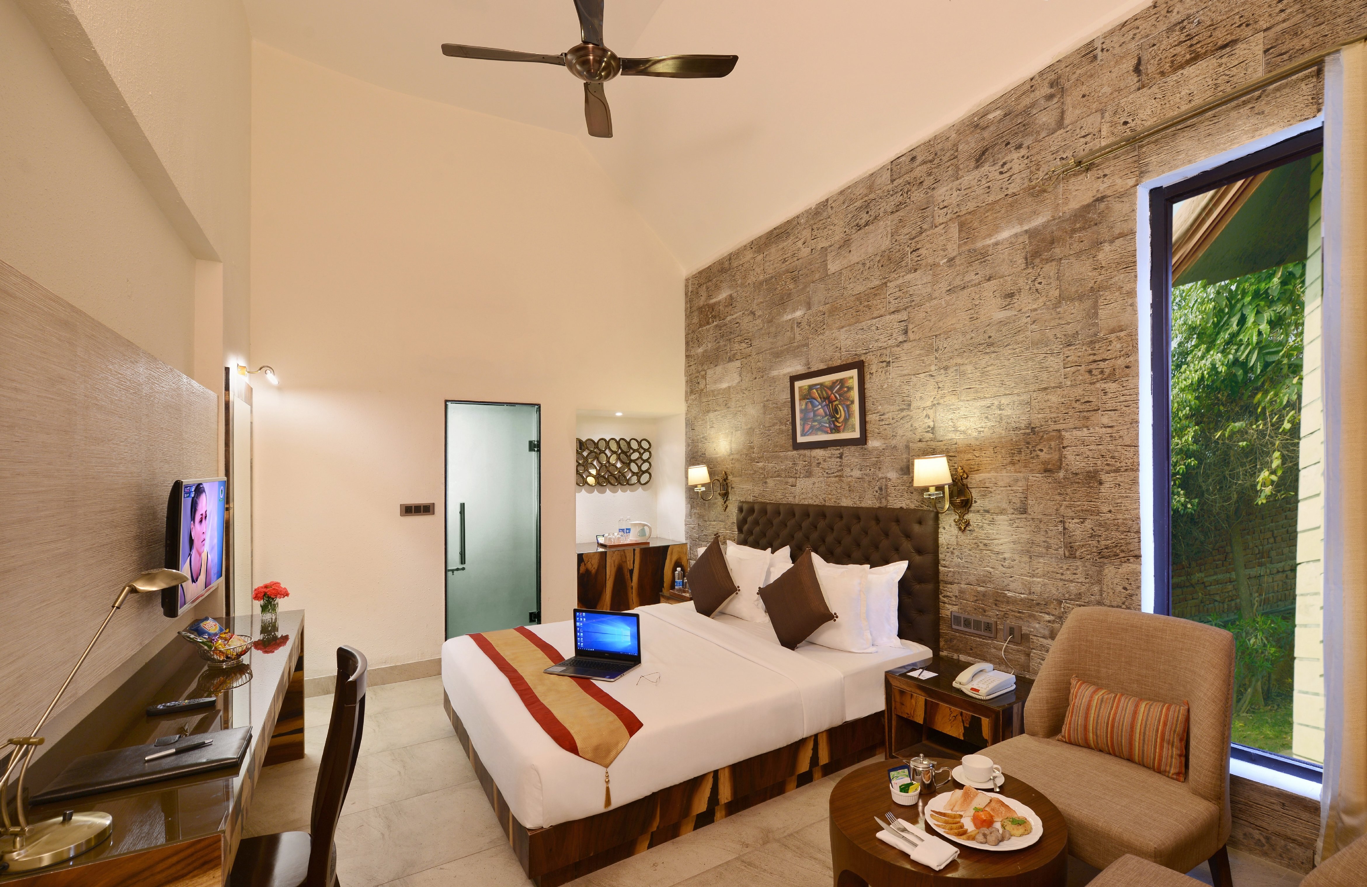 Shri Radha Brij Vasundhara Resort & Spa - Goverdhan - Tap to explore photos
