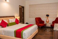 Meraden La Oasis, Anjuna