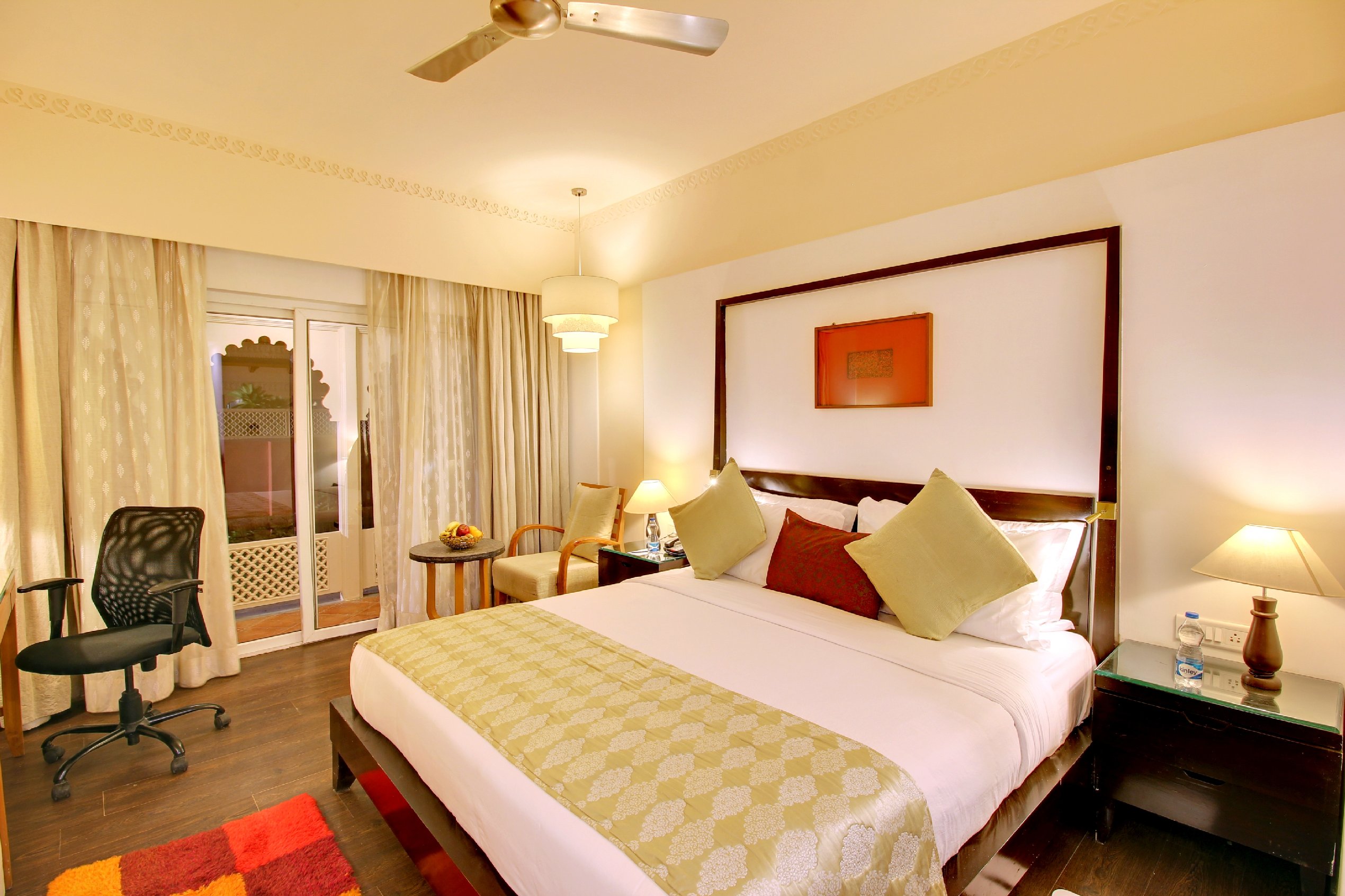 Gateway Kandla Gandhidham Room Type - Superior Cottage with Twin Bed