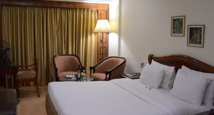 Hotel Empires Room Type - Corporate Room( Double or Twin Bed) Hotel Empires Room Type - Corporate Room( Double or Twin Bed)