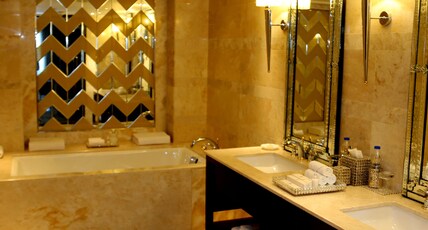 The Leela Palace Udaipur Room Type - Royal Suite with Bathtub The Leela Palace Udaipur Room Type - Royal Suite with Bathtub