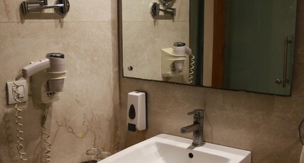 Udman Hotel, Panchshila Park Room Type - Deluxe Room Udman Hotel, Panchshila Park Room Type - Deluxe Room