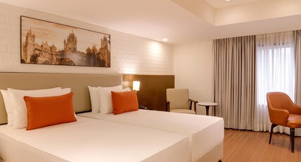 Lemon Tree Premier, Navi Mumbai Room Type - Deluxe Twin Room