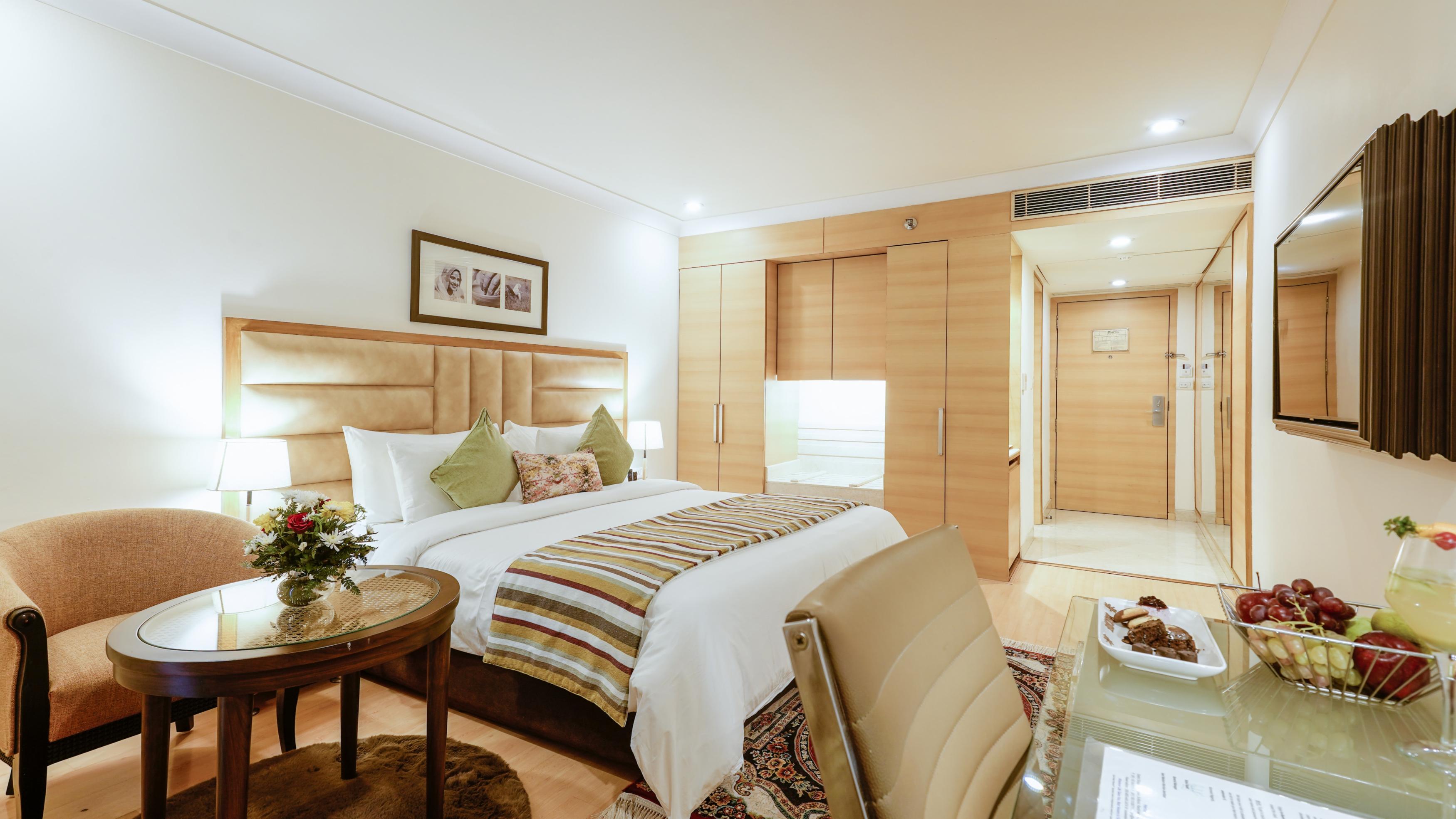 Best Western Merrion Hotel - Tap to explore photos