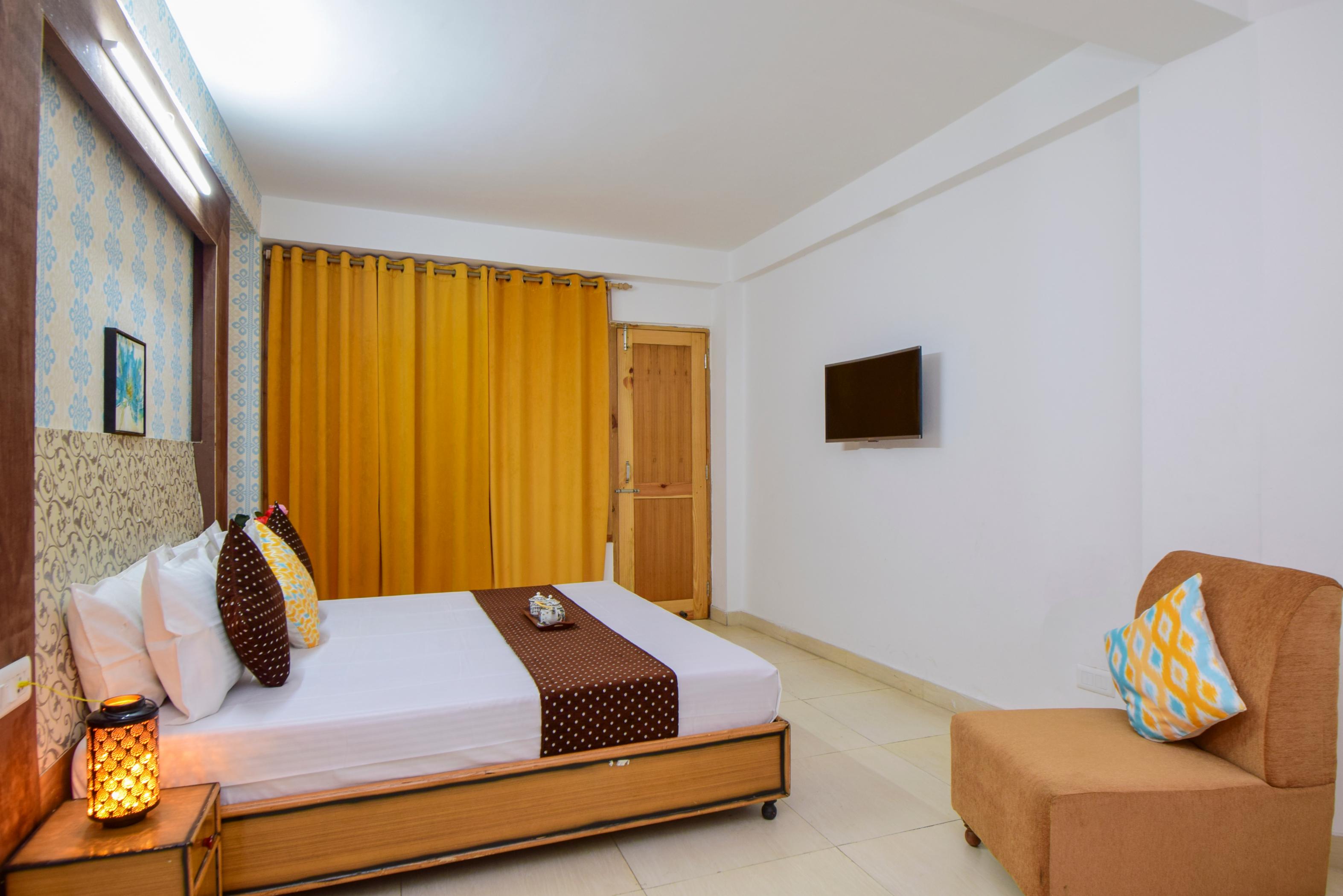 Kunal Lodge - Tap to explore photos