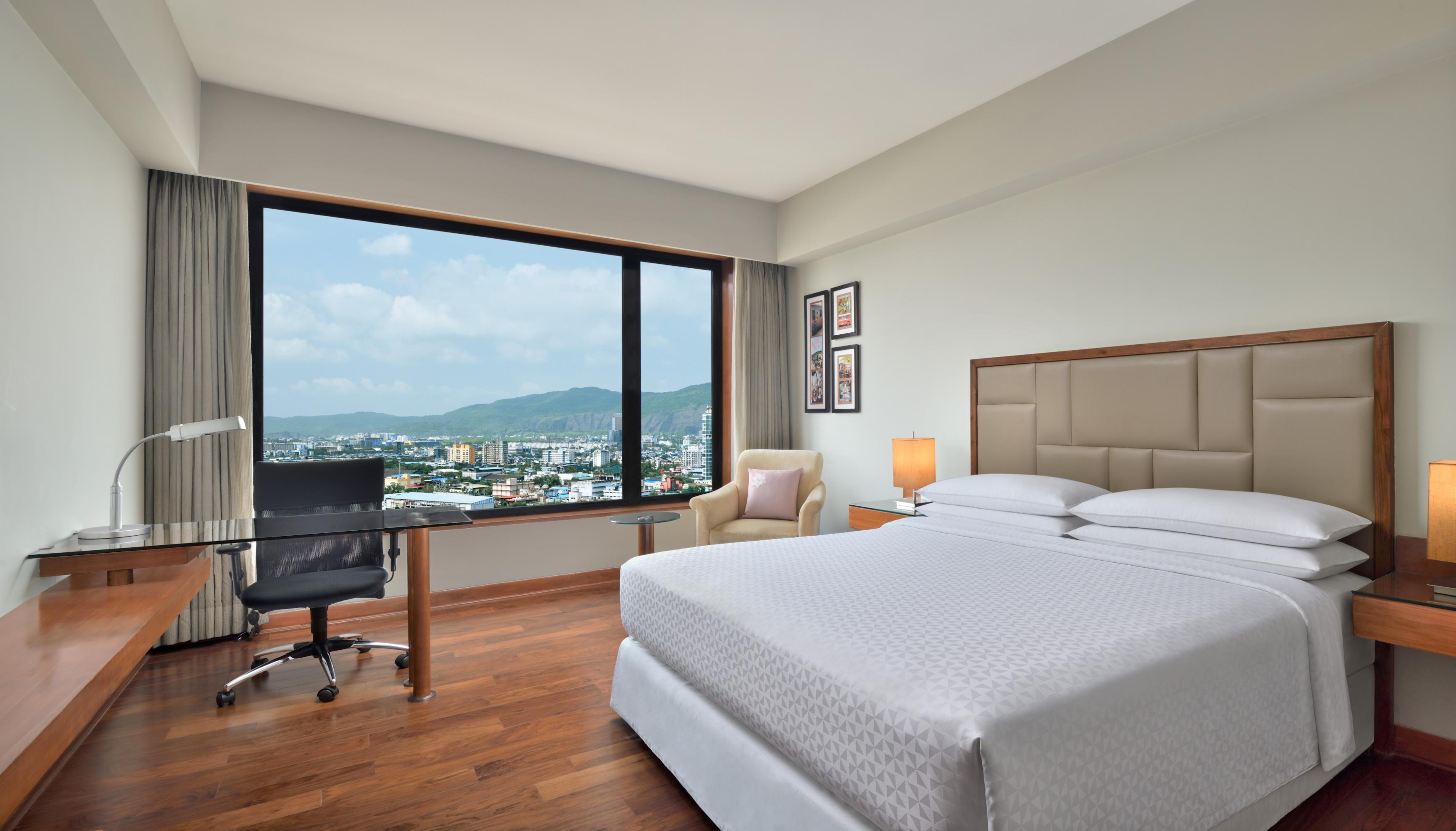 Four Points By Sheraton Navi Mumbai Room Type - Deluxe room, King Bed