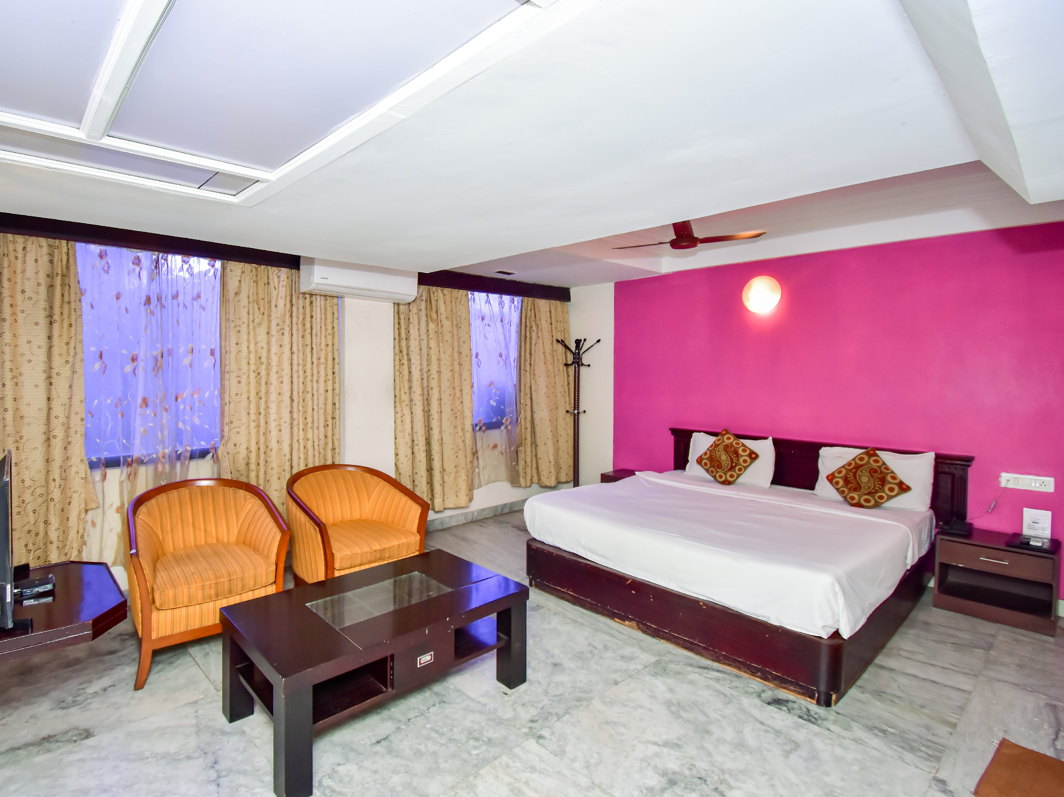 Metro Park Inn Room Type - Club