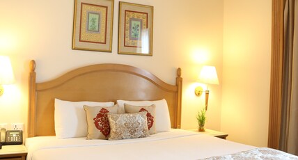 Savoy Suites Room Type - Suite Room - Master Bed