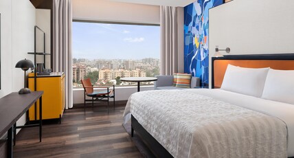 Le Meridien Ahmedabad Room Type - Club King, City View