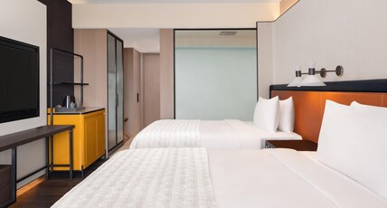 Le Meridien Ahmedabad Room Type - Club Twin, City View