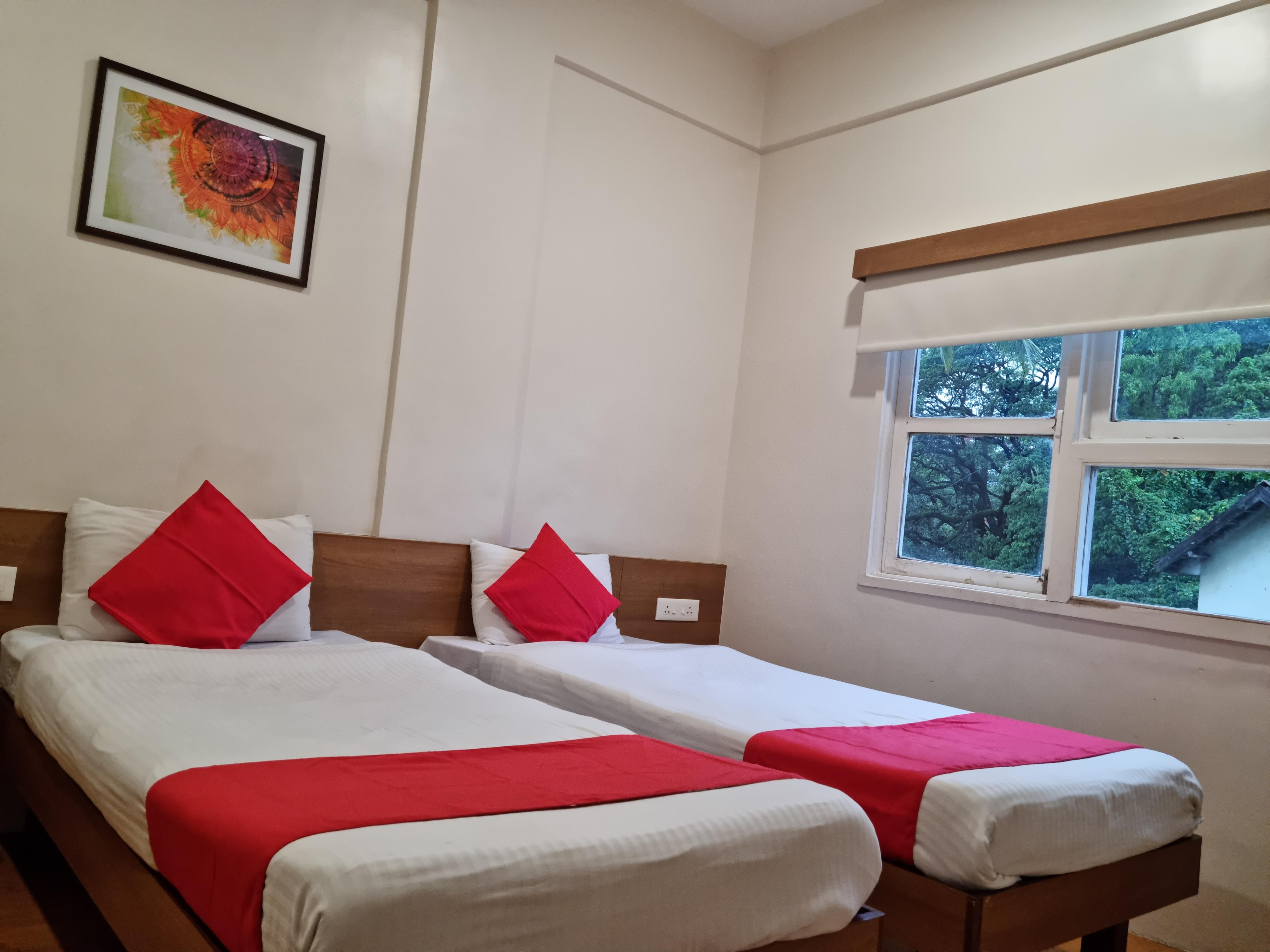 Hotel Bhooshan, Shivajinagar, Pune - Tap to explore photos