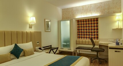 Golden Tulip New Delhi, Hari Nagar Room Type - Standard Room - 1 Double Bed