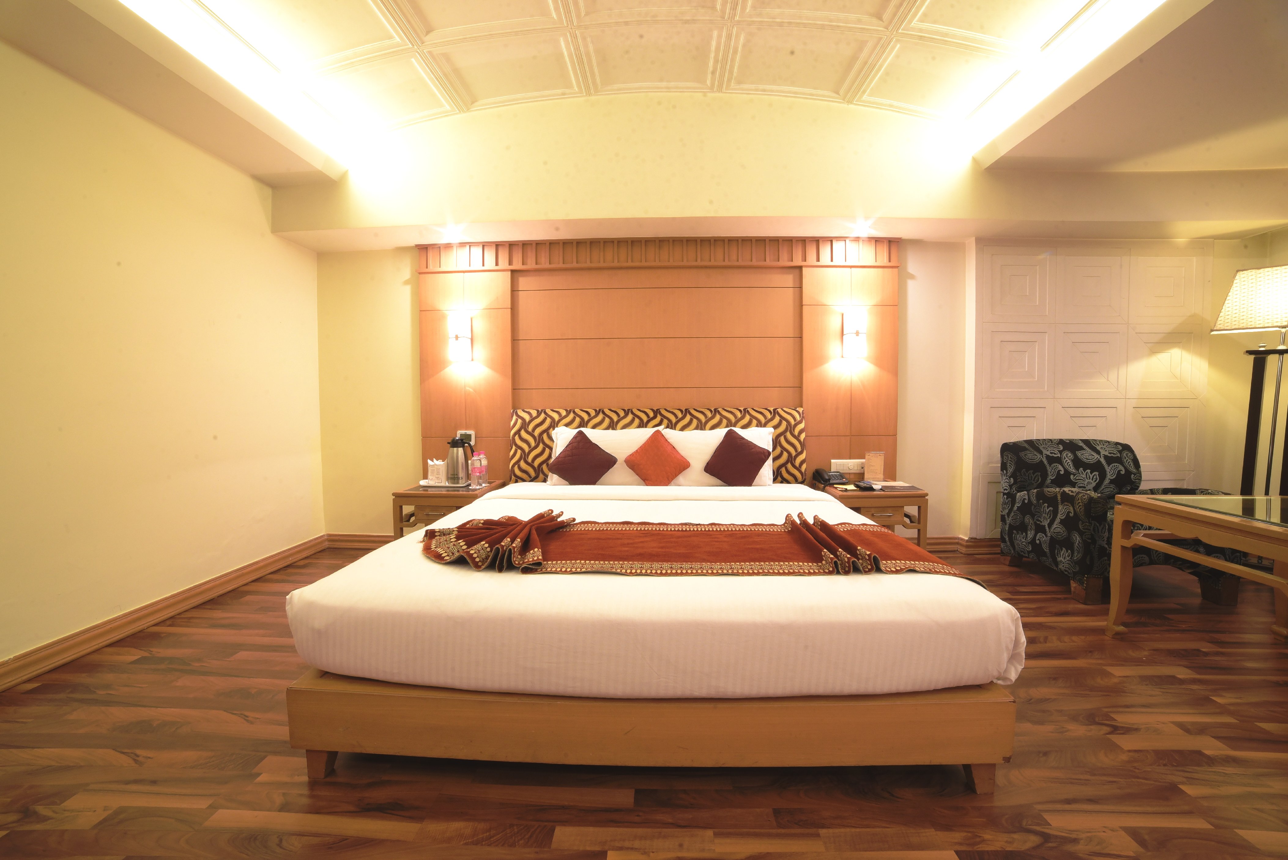 Hotel Babylon Inn Room Type - Deluxe Room